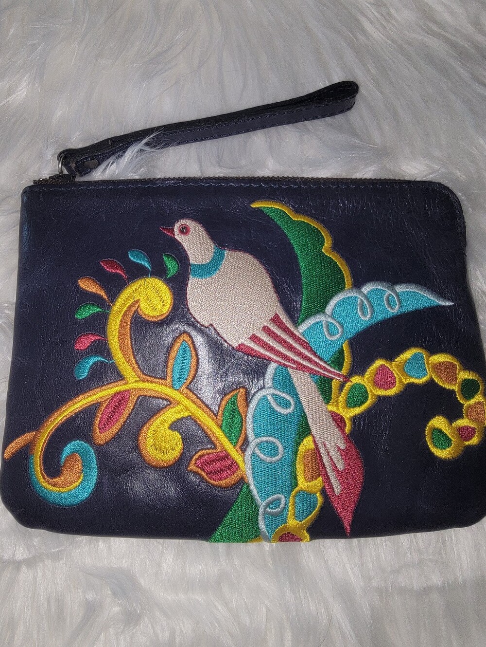 Patricia Nash Leather Embroidered Birds Of Paradise Wristlet 🕊️ - Picture 2 of 9